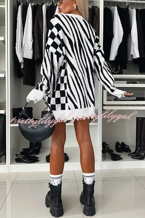 Fashionable Knit Zebra Geometric Pattern Frayed Hem Loose Sweater